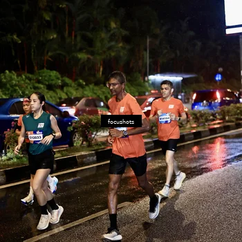 Runner Photo 7669199