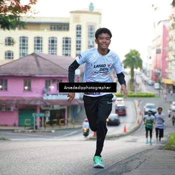 Runner Photo 7669239