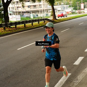 Runner Photo 7669247