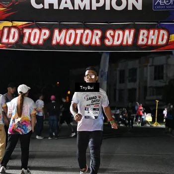 Runner Photo 7669256