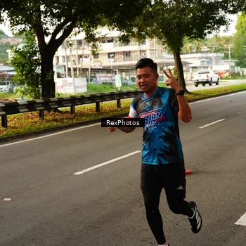 Runner Photo 7669262