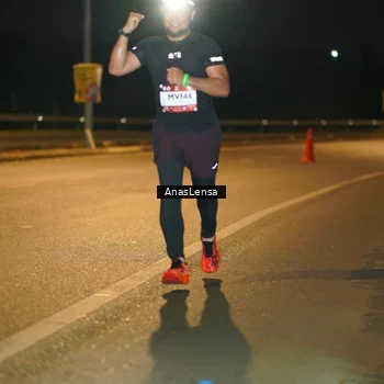 Runner Photo 7669275