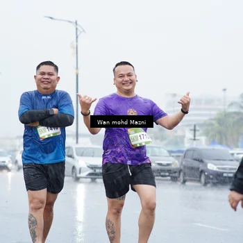 Runner Photo 7669285
