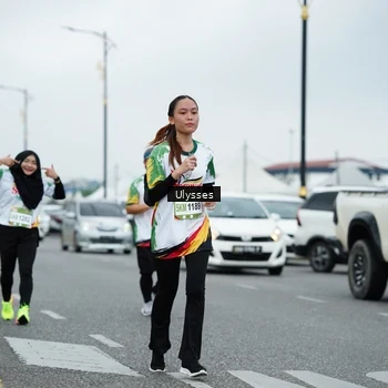 Runner Photo 7669297