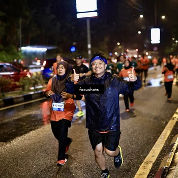 Runner Photo 7669300