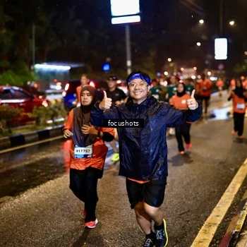 Runner Photo 7669319