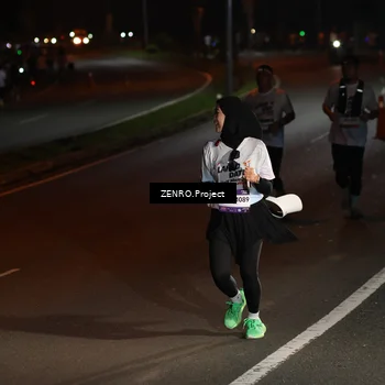 Runner Photo 7669321