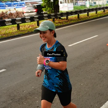 Runner Photo 7669325