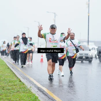 Runner Photo 7669342