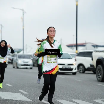 Runner Photo 7669353