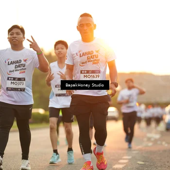 Runner Photo 7669374