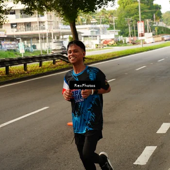 Runner Photo 7669386