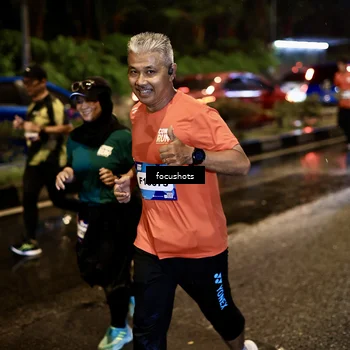 Runner Photo 7669406