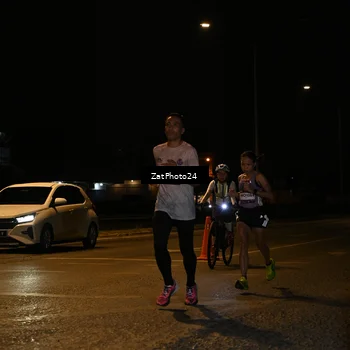 Runner Photo 7669442