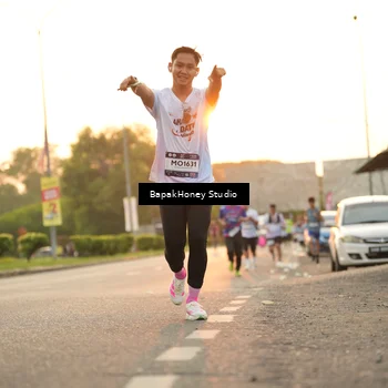 Runner Photo 7669445