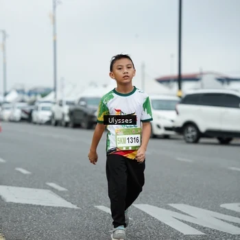 Runner Photo 7669451