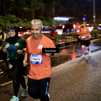 Runner Photo 7669455
