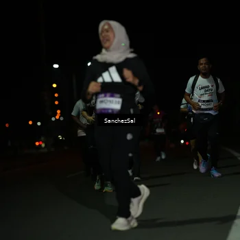 Runner Photo 7669506