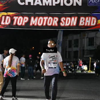 Runner Photo 7669512