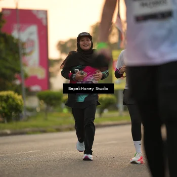 Runner Photo 7669514