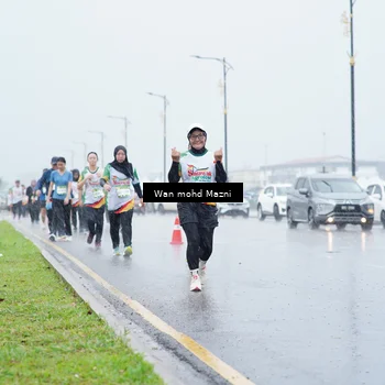 Runner Photo 7669560