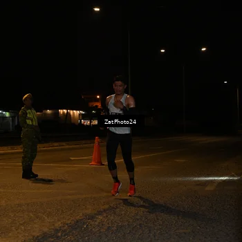 Runner Photo 7669568