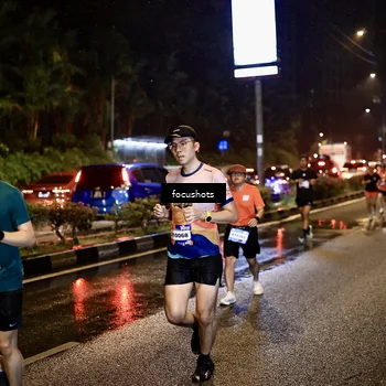 Runner Photo 7669569