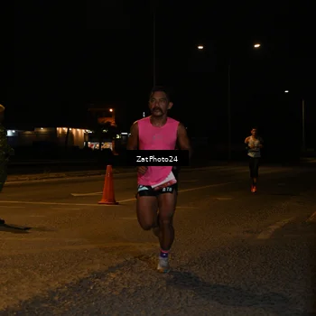 Runner Photo 7669571