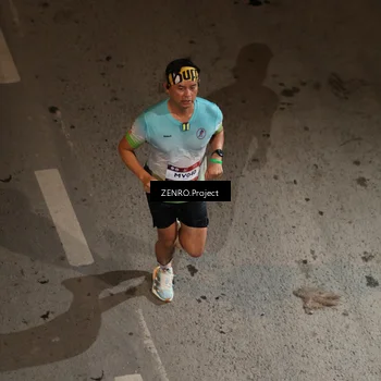 Runner Photo 7669585
