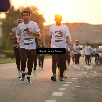 Runner Photo 7669589