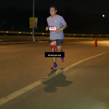 Runner Photo 7669594