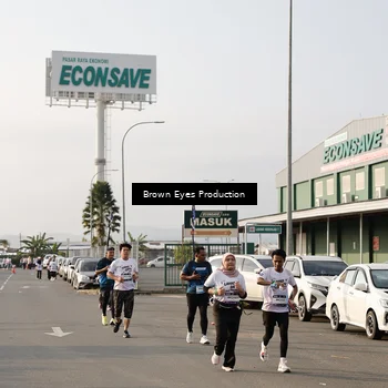 Runner Photo 7669600