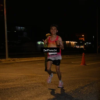 Runner Photo 7669605