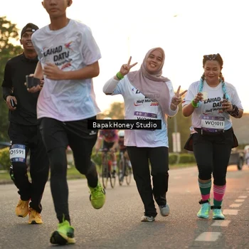 Runner Photo 7669619