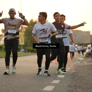 Runner Photo 7669626
