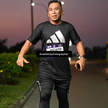 Runner Photo 7669636
