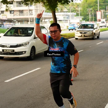 Runner Photo 7669637