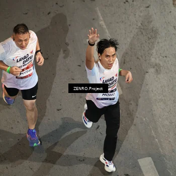 Runner Photo 7669643