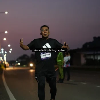 Runner Photo 7669652