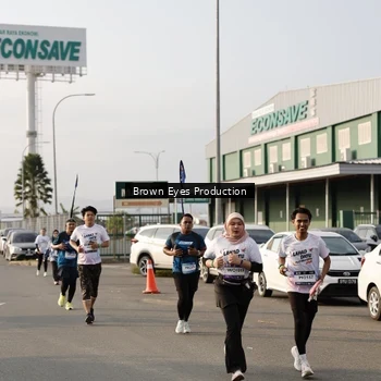 Runner Photo 7669659