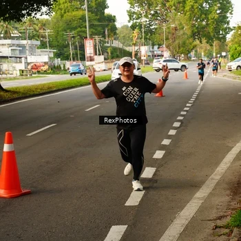 Runner Photo 7669668