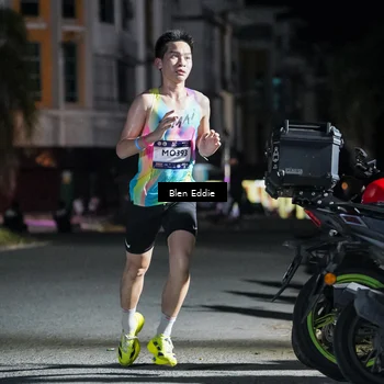 Runner Photo 7669669