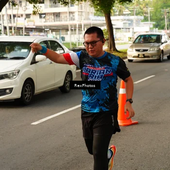 Runner Photo 7669670
