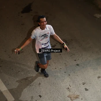 Runner Photo 7669682