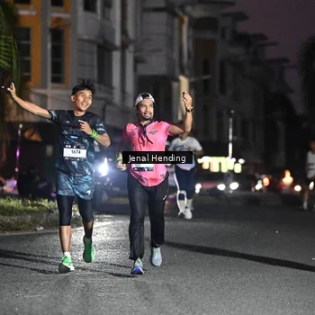 Runner Photo 7669686