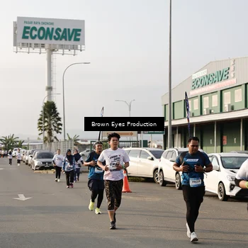 Runner Photo 7669690