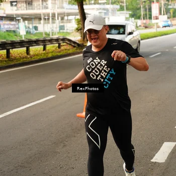 Runner Photo 7669693