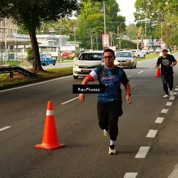 Runner Photo 7669708