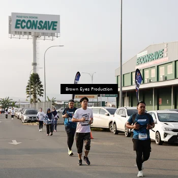 Runner Photo 7669710