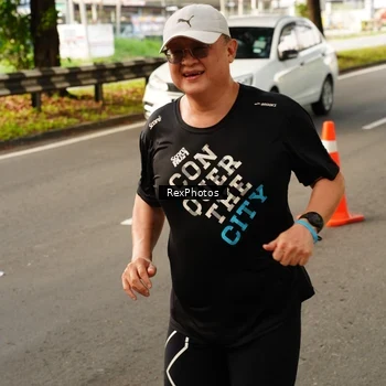 Runner Photo 7669712